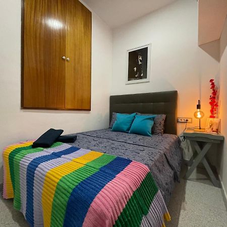 Plaza Universidad Rooms บาร์เซโลนา ภายนอก รูปภาพ