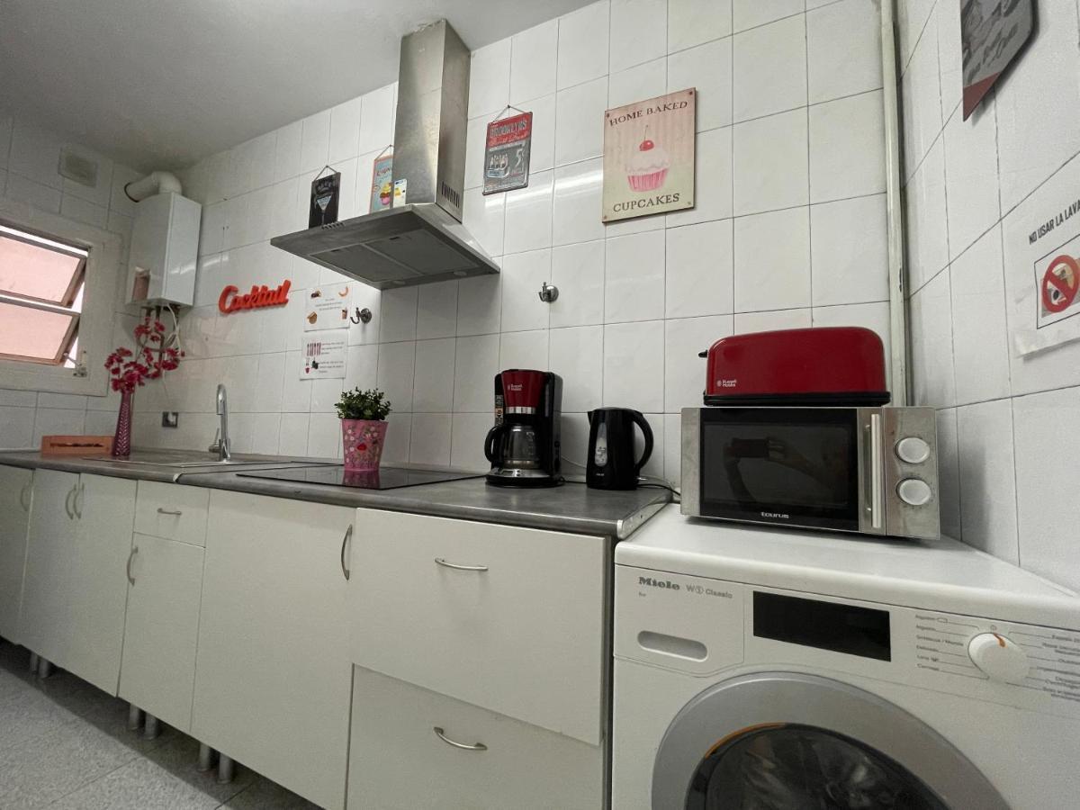 Plaza Universidad Rooms บาร์เซโลนา ภายนอก รูปภาพ