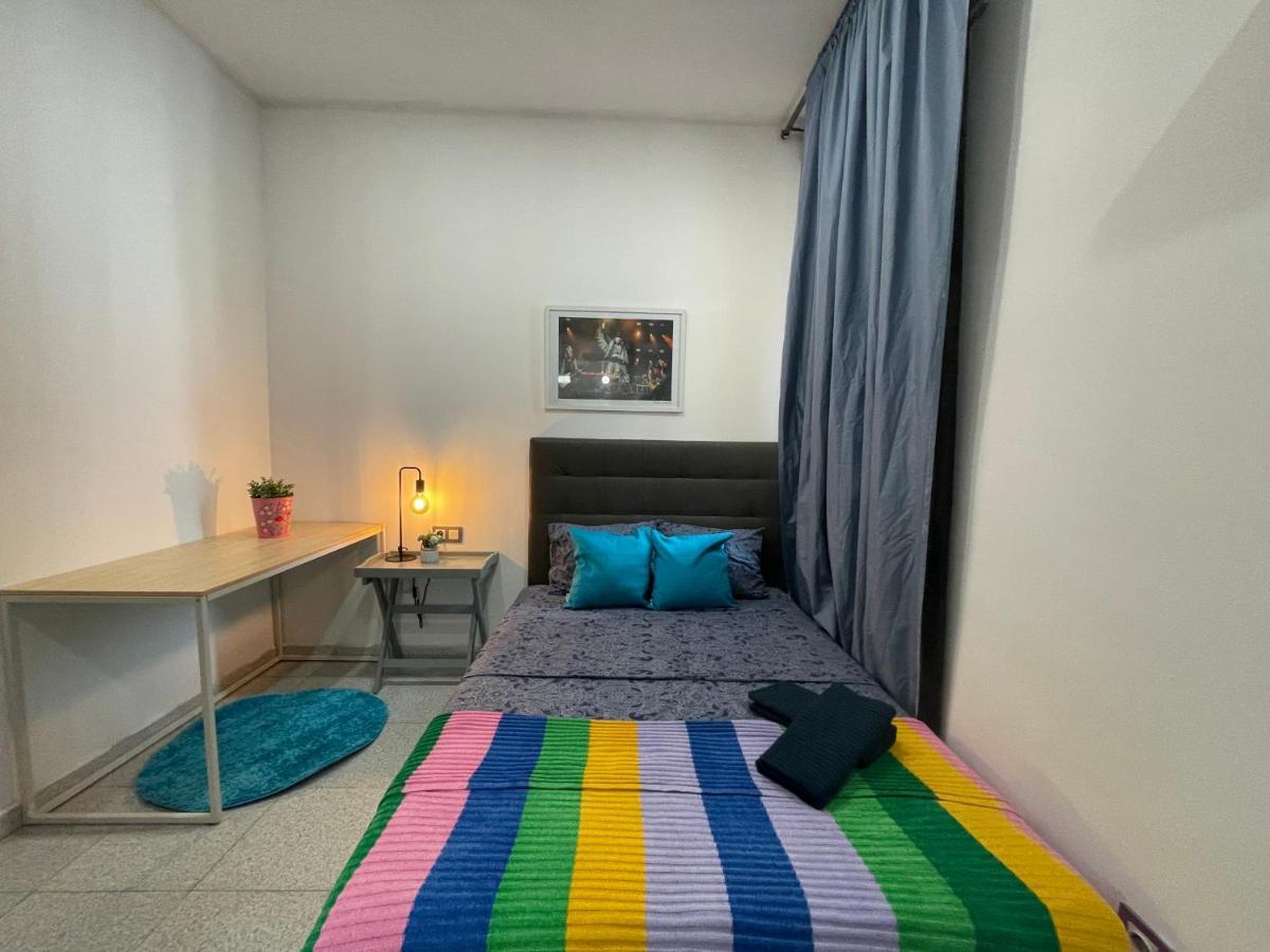 Plaza Universidad Rooms บาร์เซโลนา ภายนอก รูปภาพ