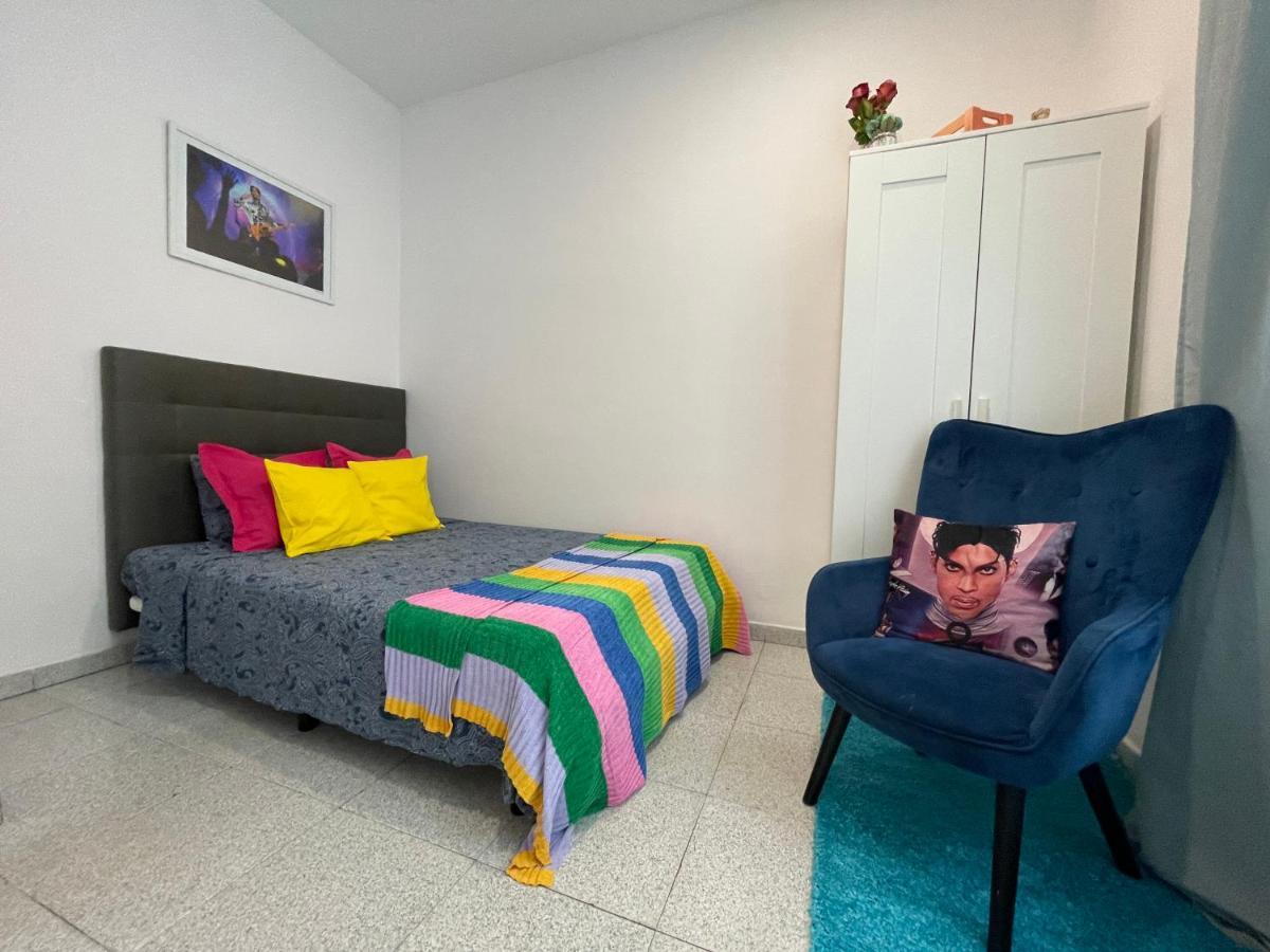 Plaza Universidad Rooms บาร์เซโลนา ภายนอก รูปภาพ