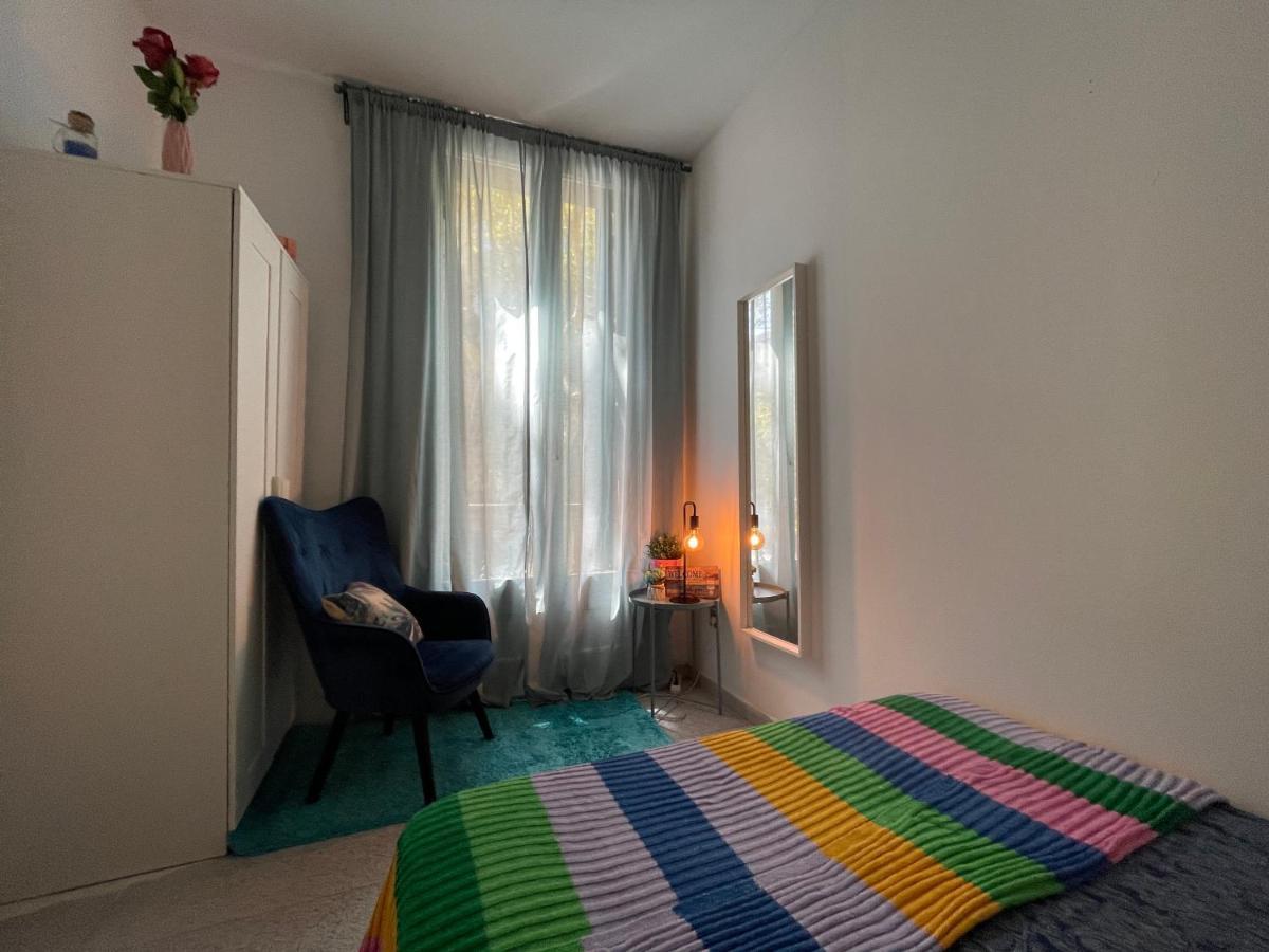 Plaza Universidad Rooms บาร์เซโลนา ภายนอก รูปภาพ
