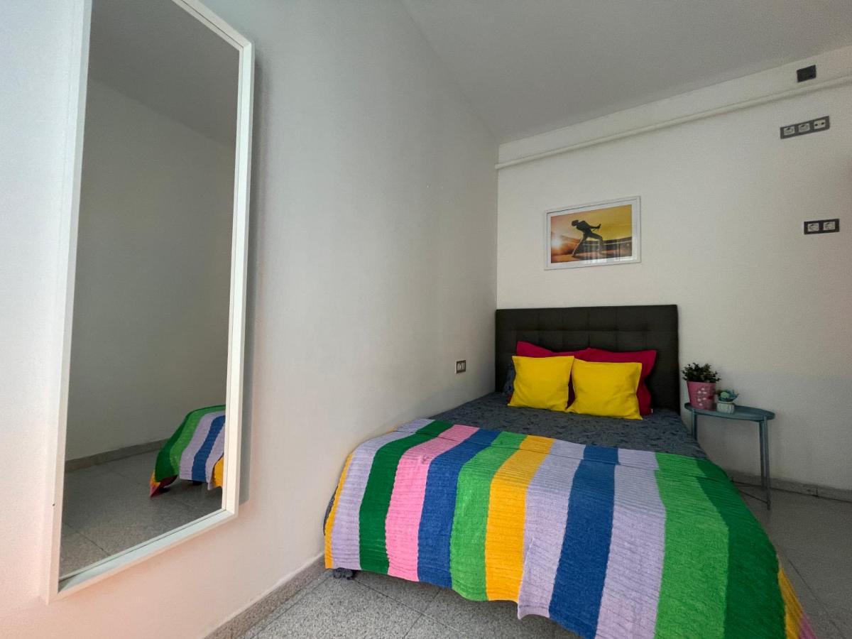 Plaza Universidad Rooms บาร์เซโลนา ภายนอก รูปภาพ